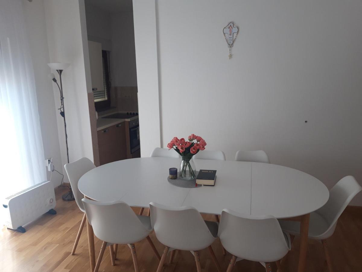 Marys Home Apartment Medugorje Экстерьер фото