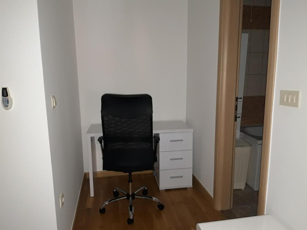 Marys Home Apartment Medugorje Экстерьер фото