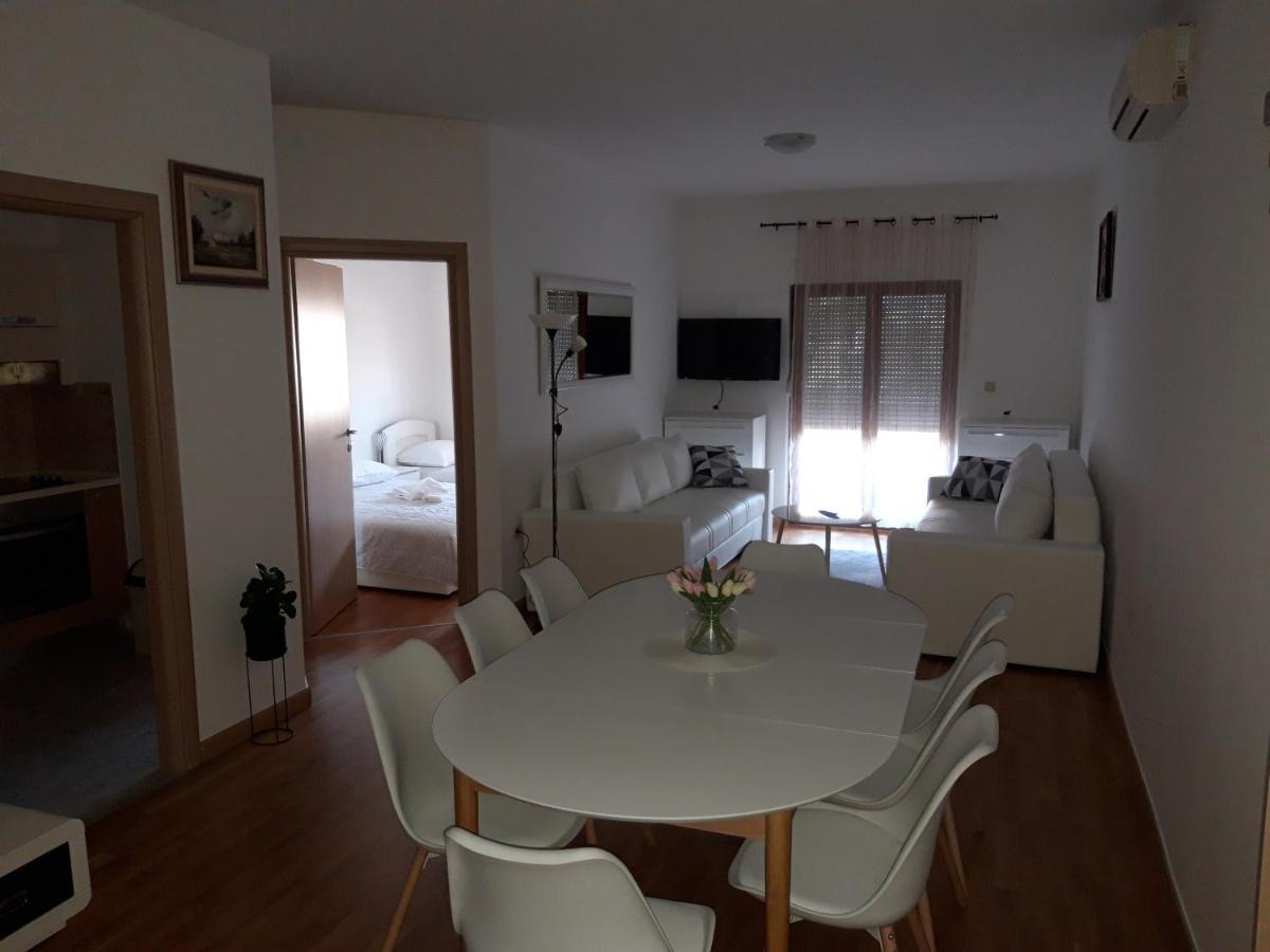 Marys Home Apartment Medugorje Экстерьер фото