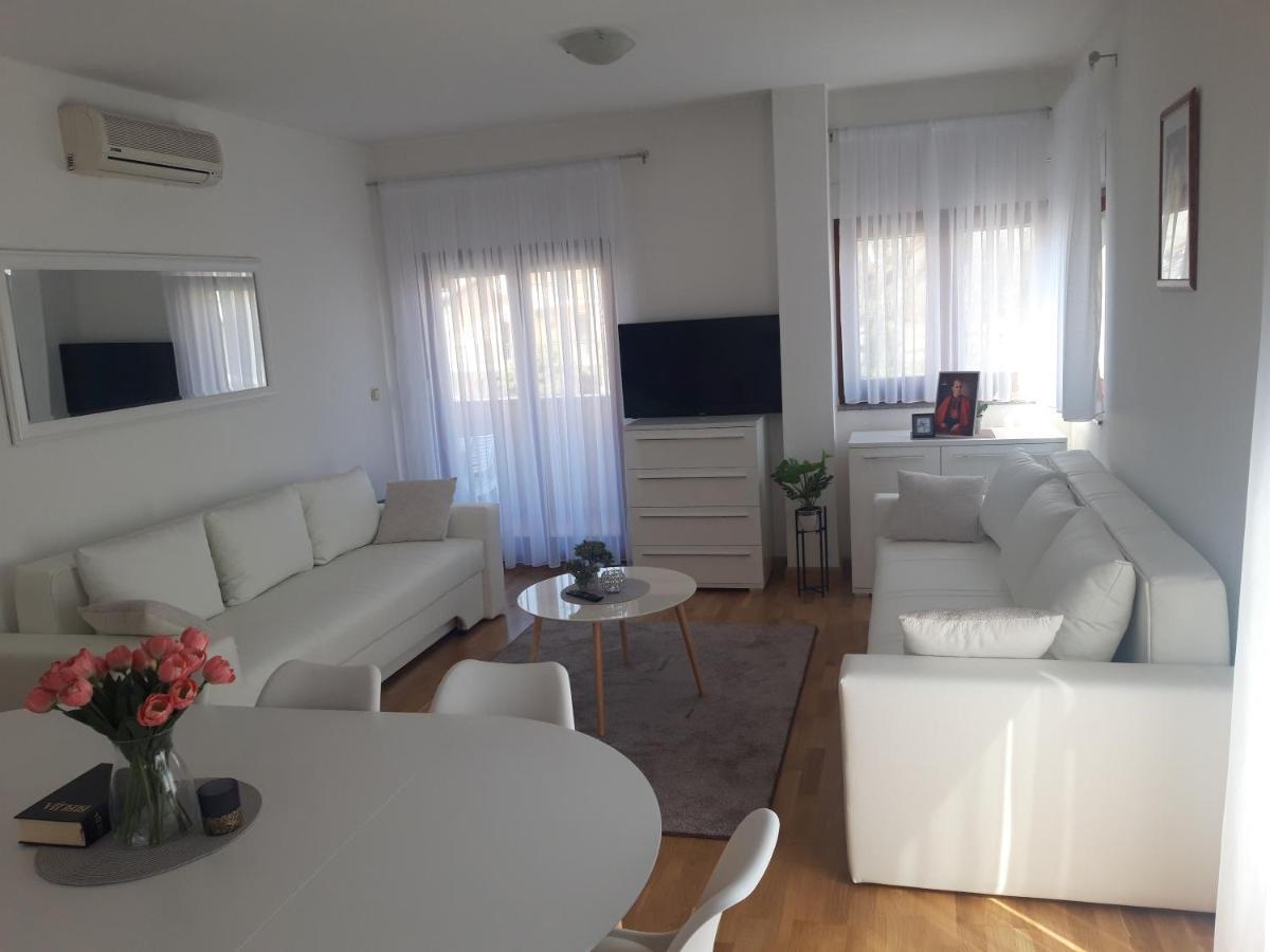 Marys Home Apartment Medugorje Экстерьер фото