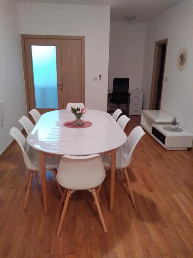 Marys Home Apartment Medugorje Экстерьер фото