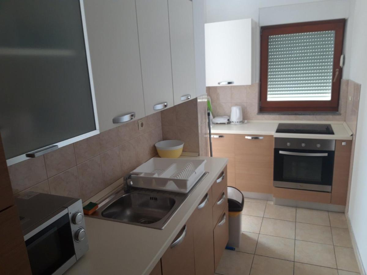 Marys Home Apartment Medugorje Экстерьер фото