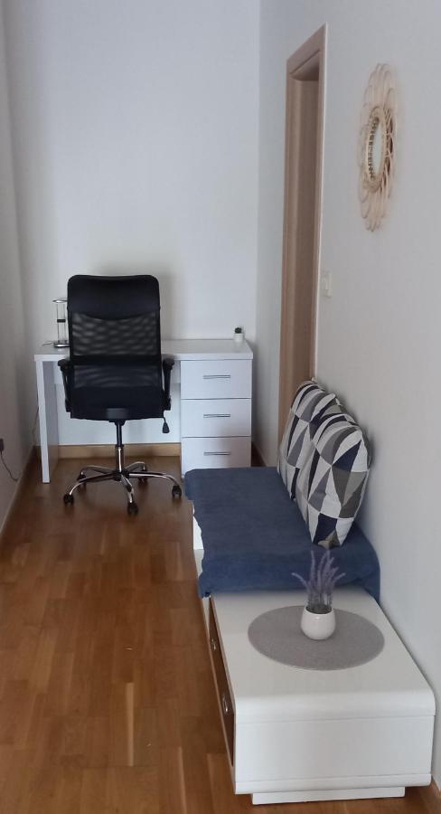 Marys Home Apartment Medugorje Экстерьер фото