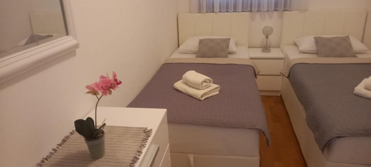 Marys Home Apartment Medugorje Экстерьер фото